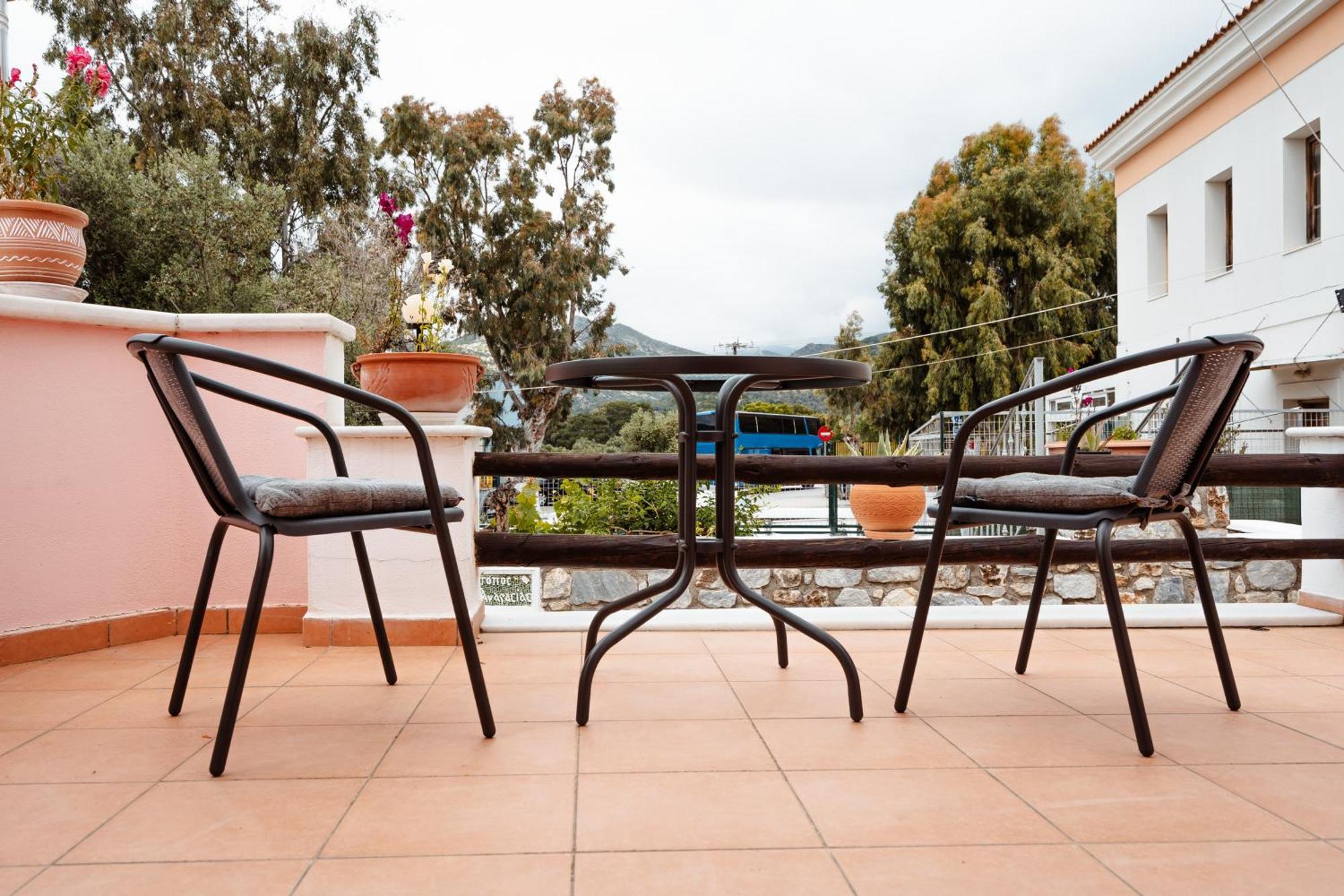 Chalki Residence Group Khalkíon Zimmer foto